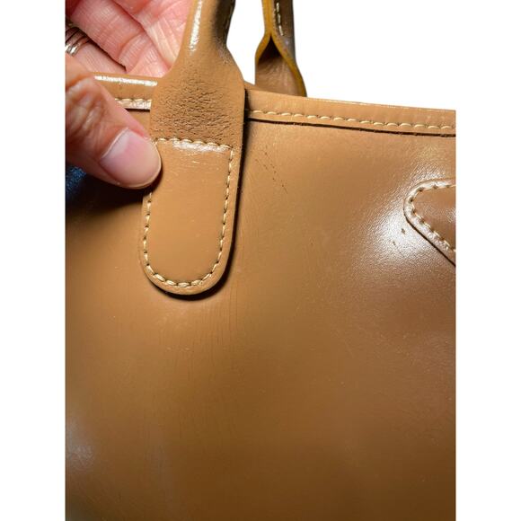 Longchamp Tan Shoulder Bag - Picture 14 of 16